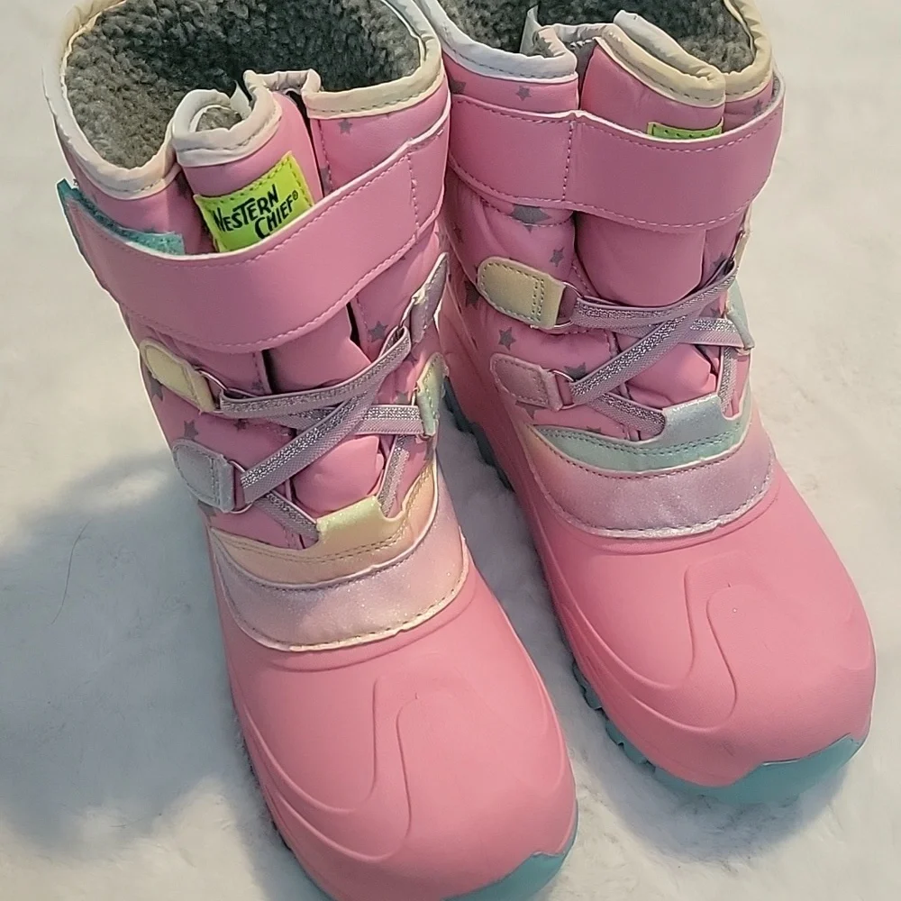 Western Chief Kids Ascend Faux Fur – Waterproof Winter Boots. Big Kids Size 4